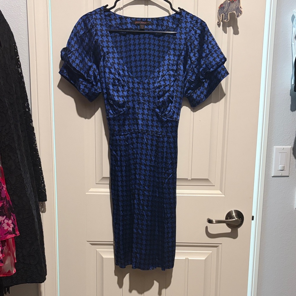 Betsey Johnson Royal Blue & Black Houndstooth Midi Dress